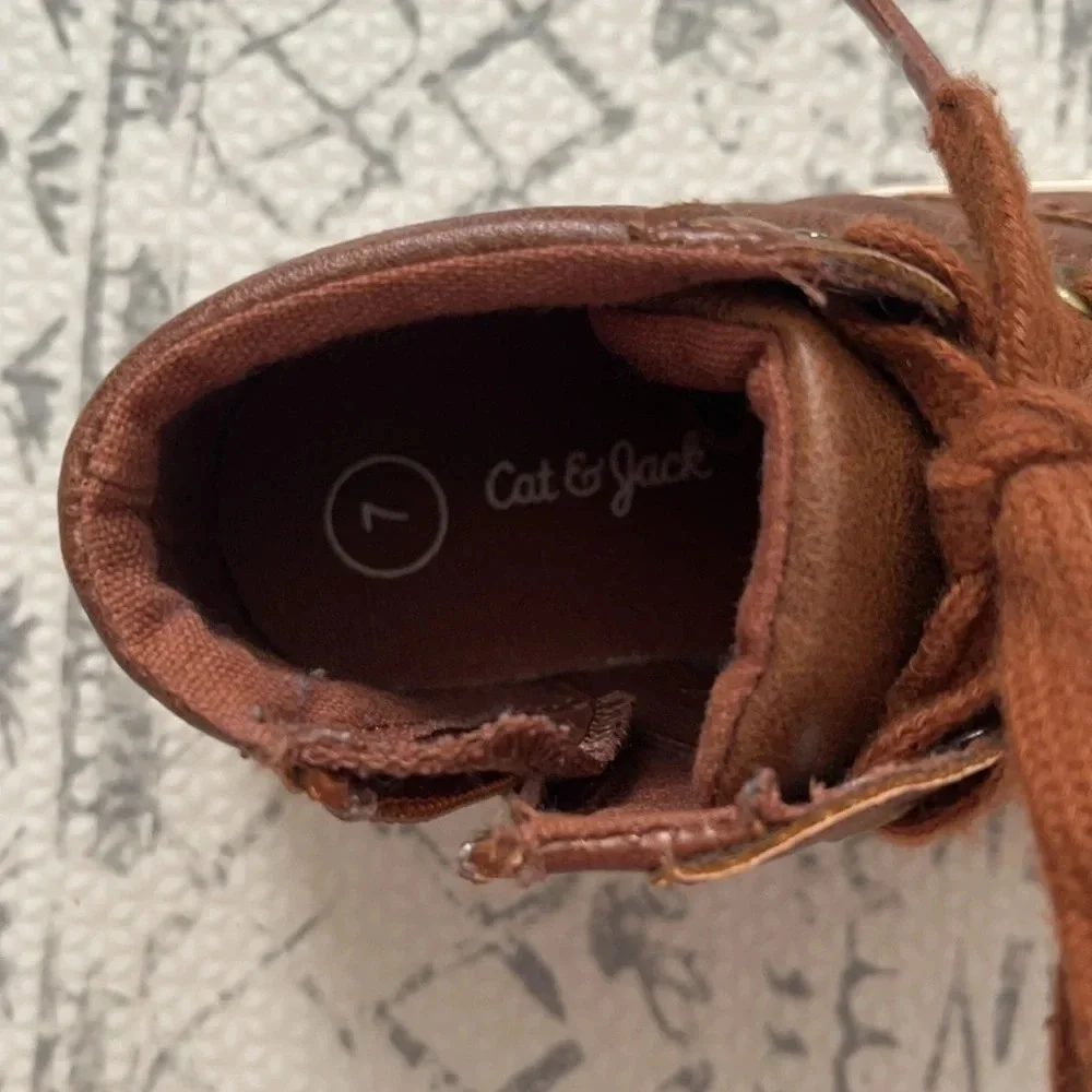 🎄Clearance Cat & Jack toddler Florian Mid‎ Top Leather Sneaker Brown
